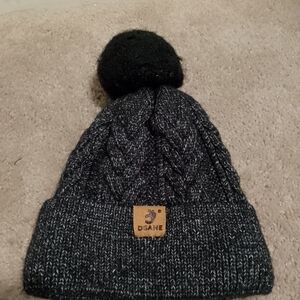 Black Knit Pom-Pom Beanie